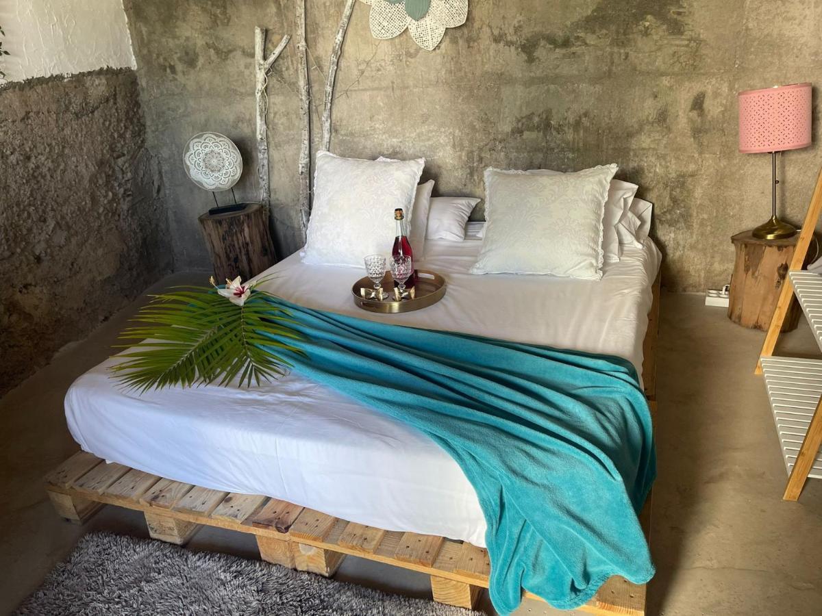 Macaronesia Love Spa, Sauna Y Piscina Buzanada Eksteriør billede
